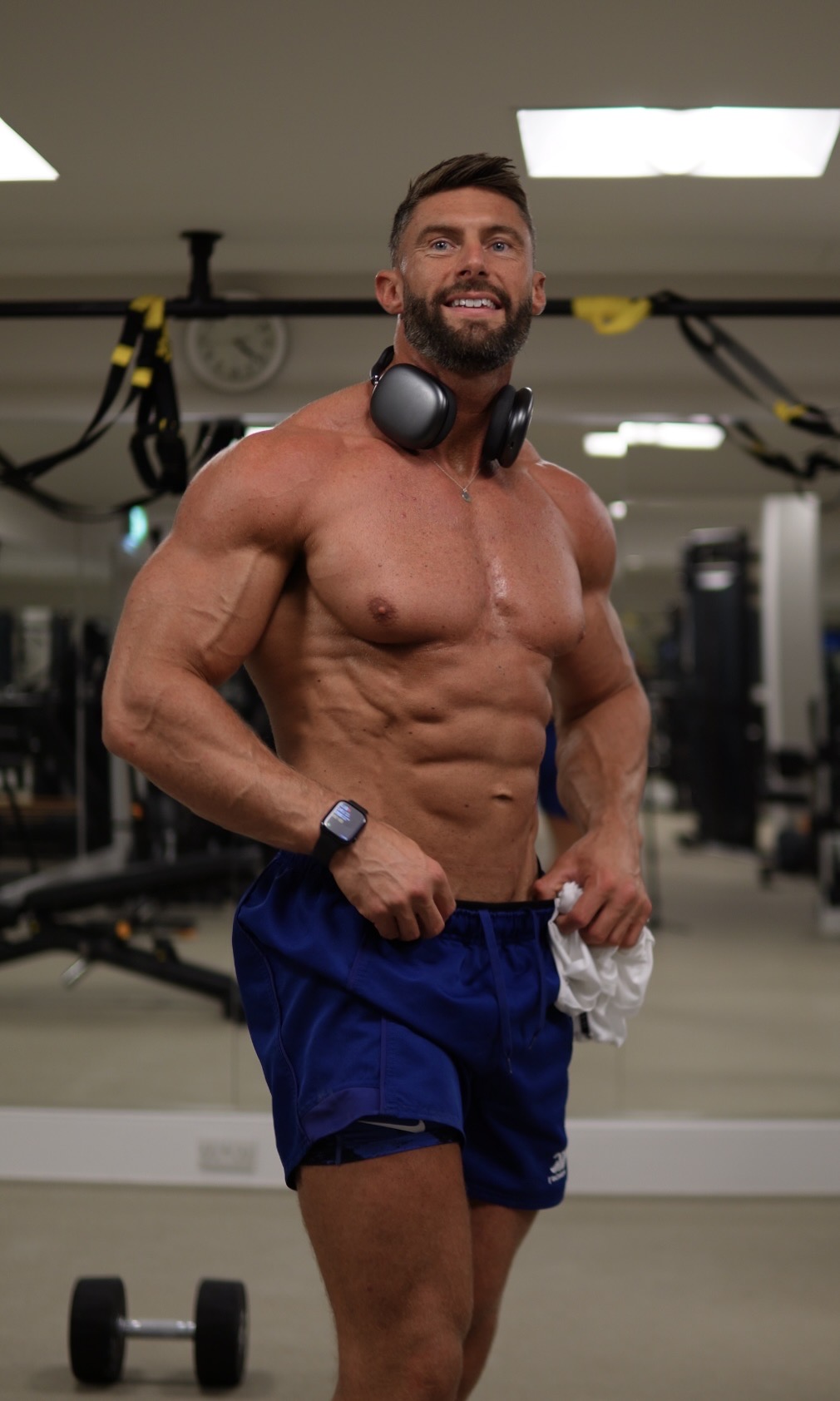Coach Chris, London personal trainer and online fitness coach